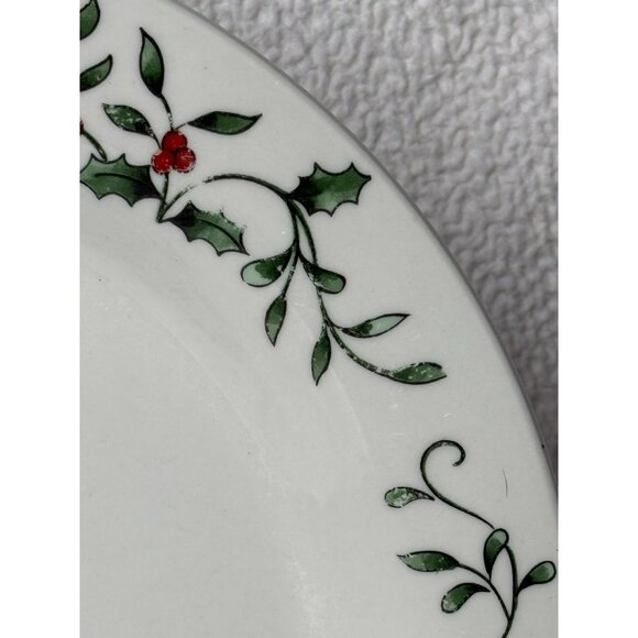 Royal Seasons Stoneware 3 Dinner Plates Plates Holly And Berries Border VGUC - Picture 3 of 9